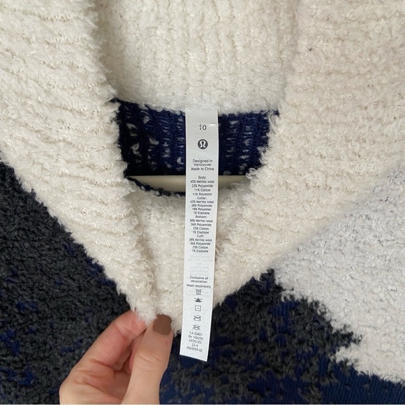 Lululemon Ombre Knit Textured Turtleneck Mineral Blue Bone Graphite size 10 - Picture 6 of 12